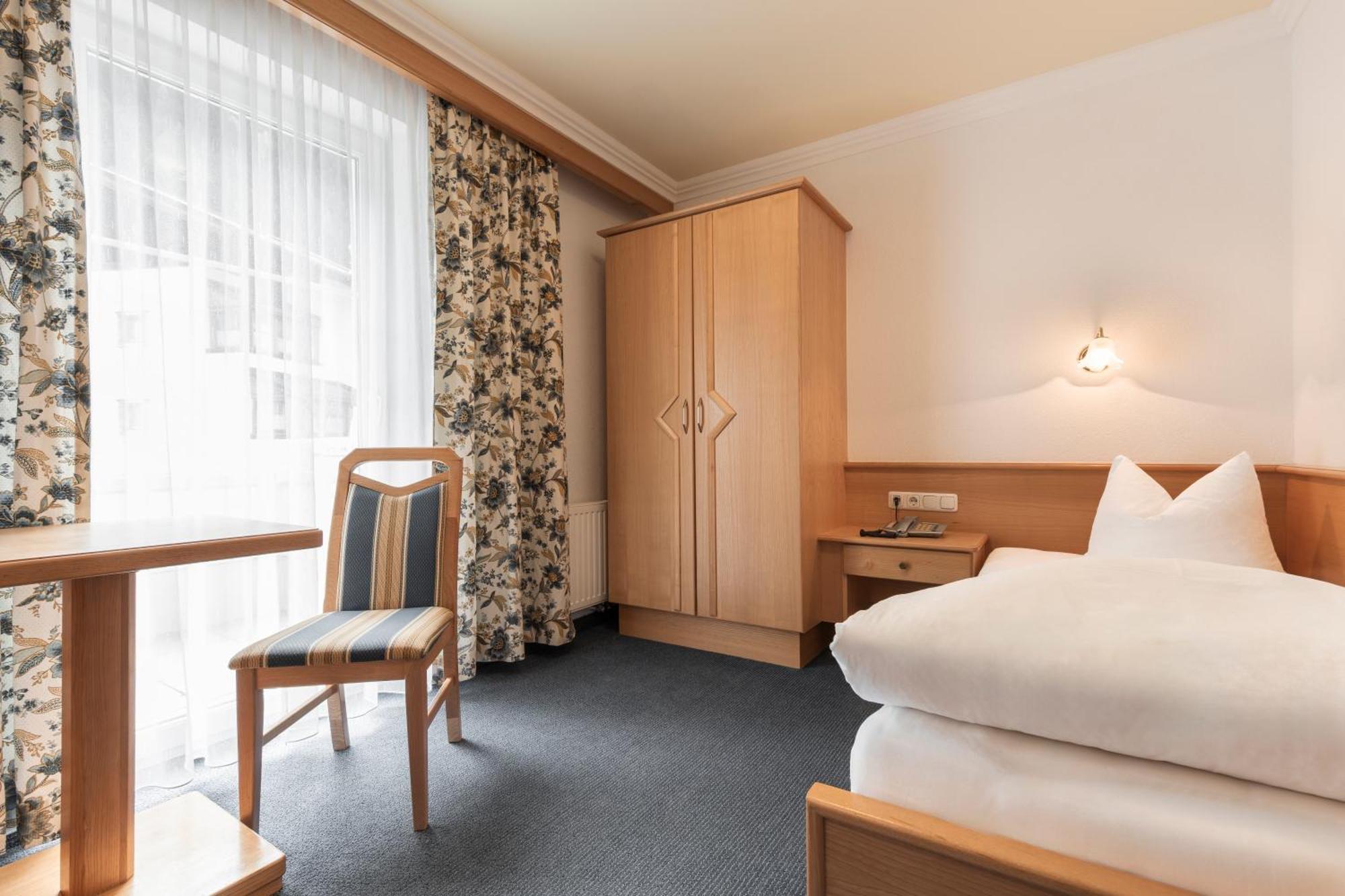 Garni Schmid Hotel